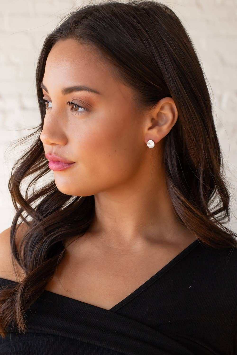 Panache Apparel Co. Silver Circle Hammered Stud Earrings