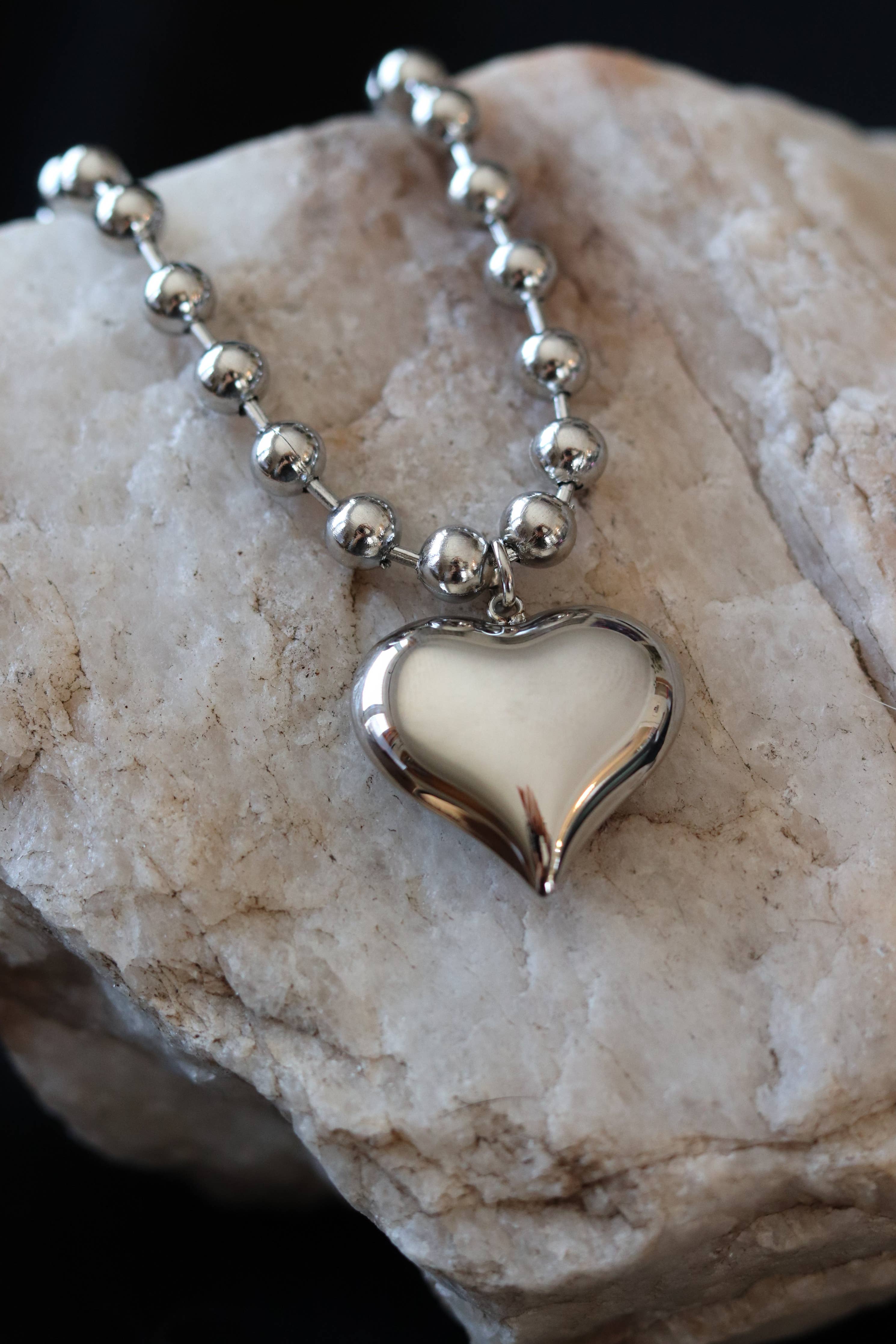 Silver Harlow Chunky Heart Ball Chain Necklace – 18K Gold Plated Stainless Steel Pendant