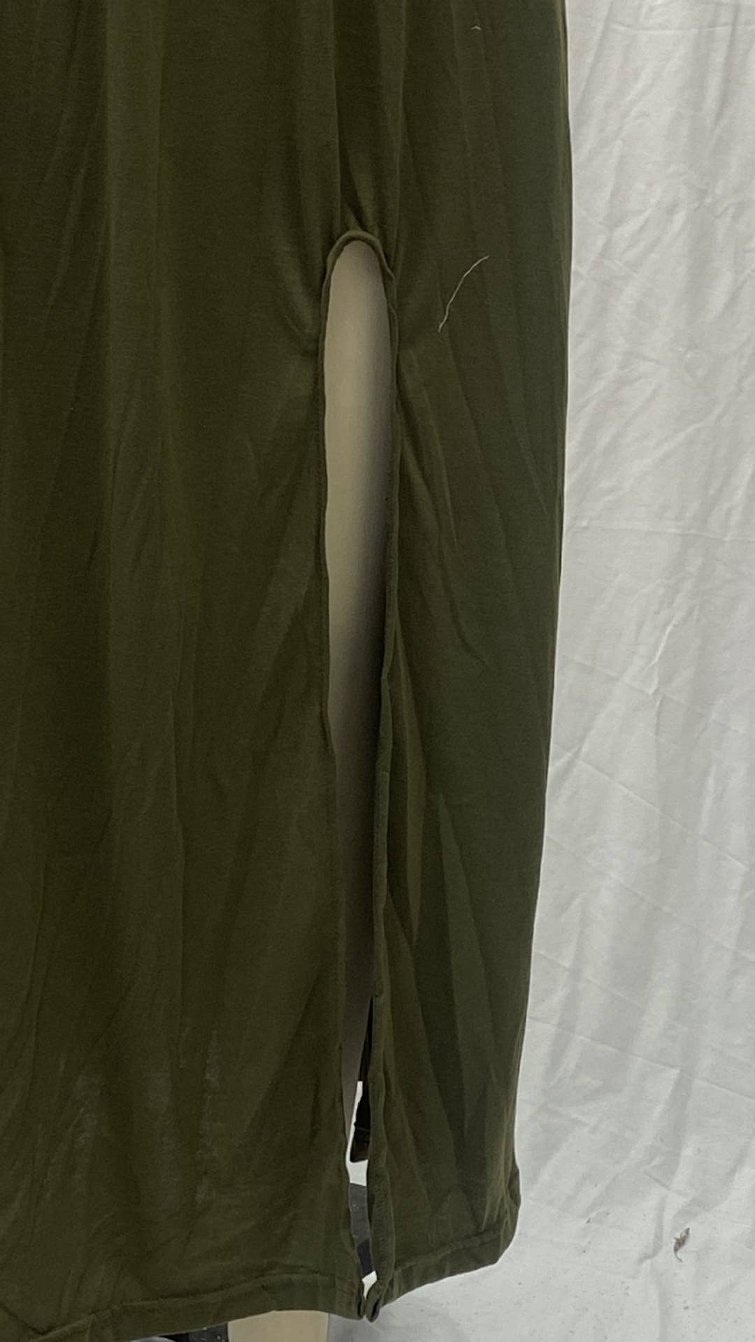 Solid Crew Neck Sleeveless Maxi Dress