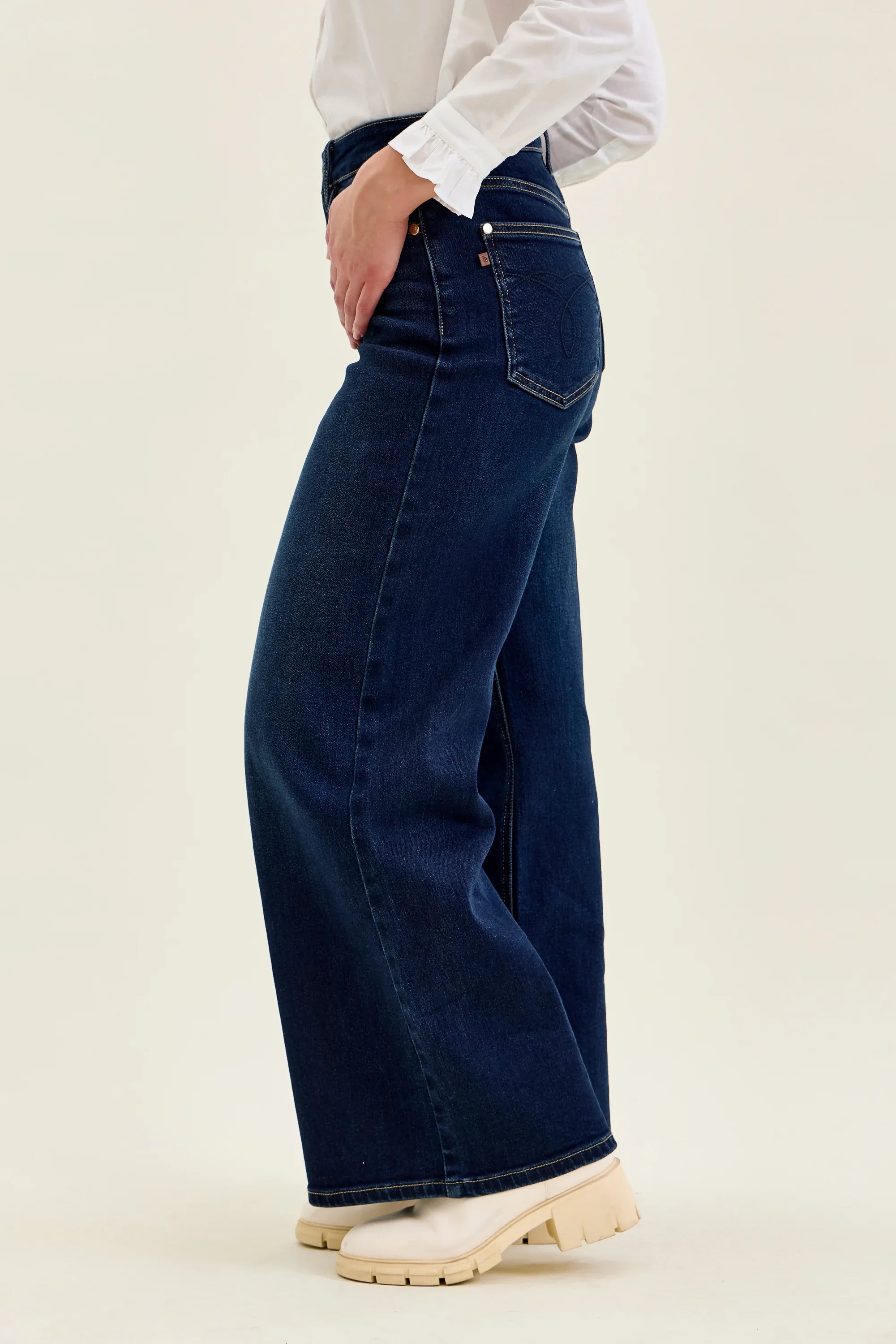 Twilight Petite LUX Retro Wide High Waist Judy Blue Jeans