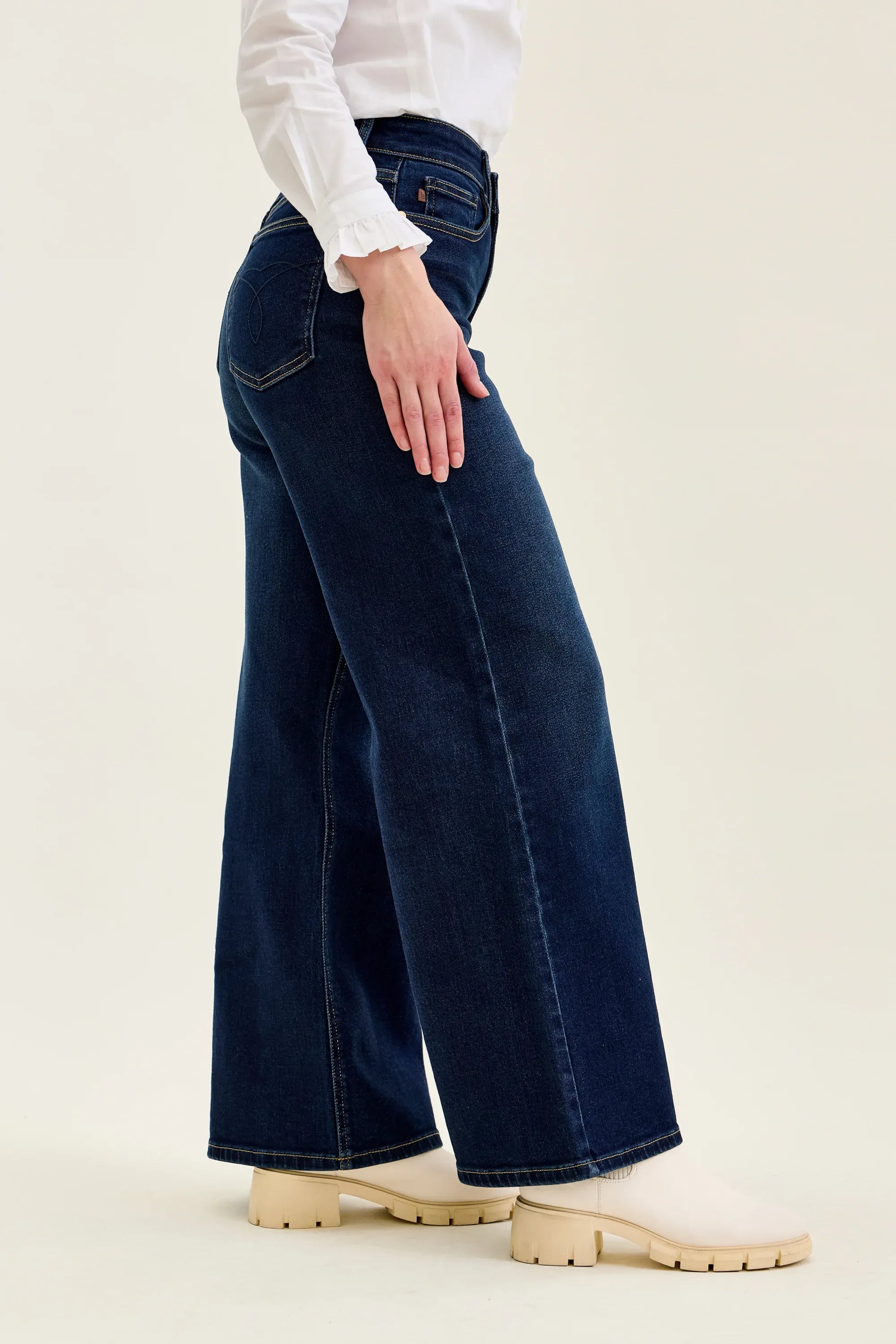 Twilight Petite LUX Retro Wide High Waist Judy Blue Jeans