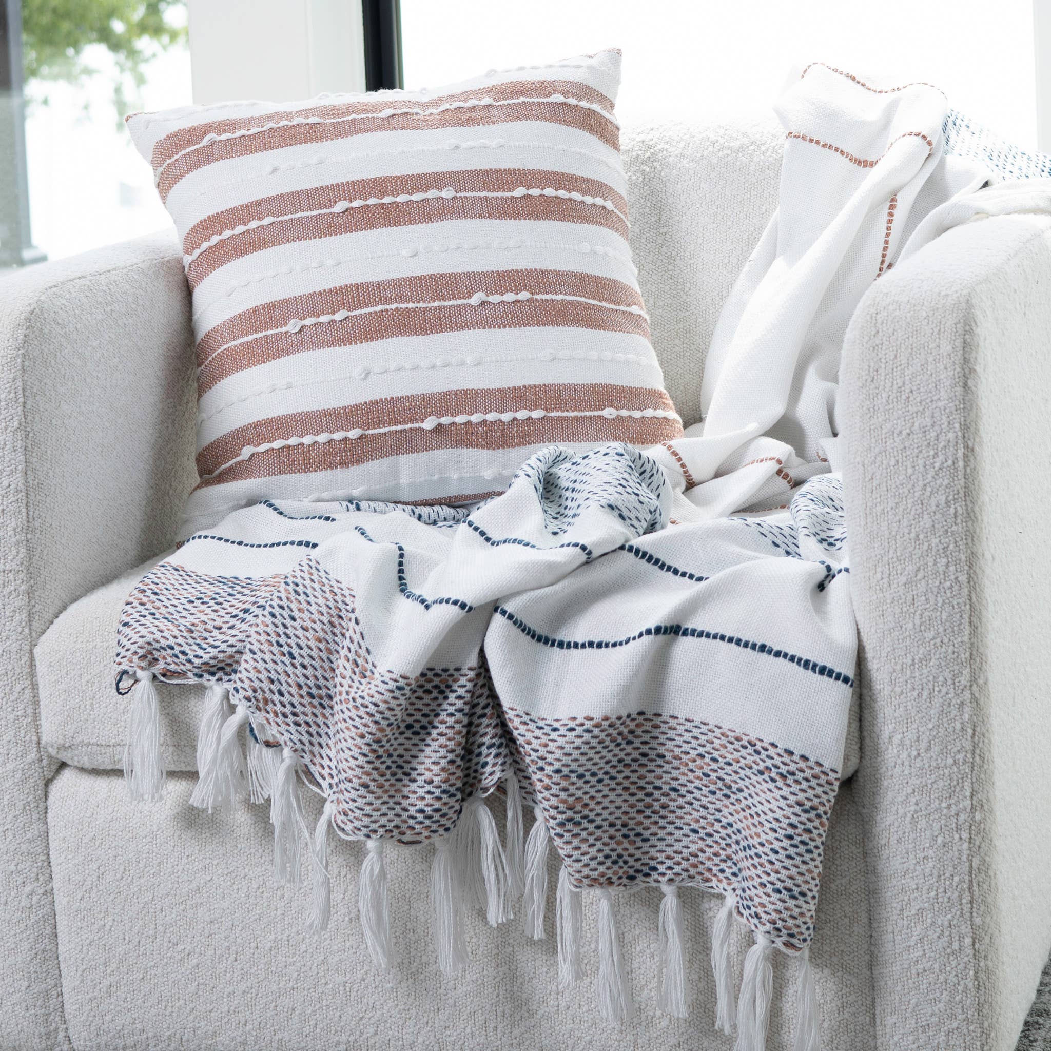 Tylanne Sage Indoor/Outdoor Recycled Woven Throw Blanket
