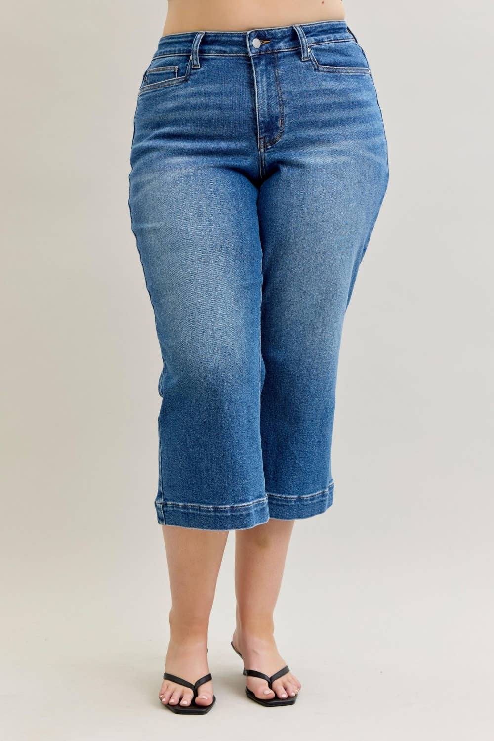 Vintage Mid-Rise Wide Crop Judy Blue Jean
