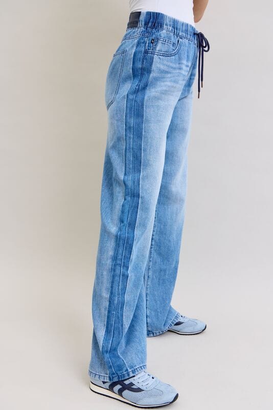 Wilhemina Judy Blue Jeans