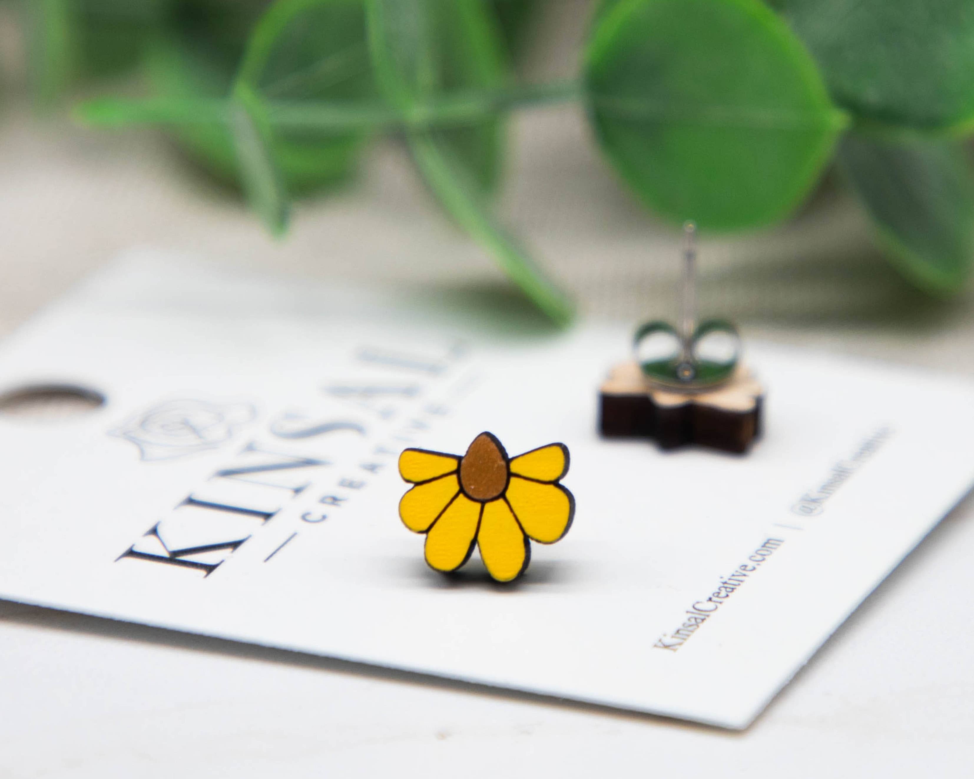 Kinsal Creative Earrings Yellow Cone Flower Wood Stud Earrings