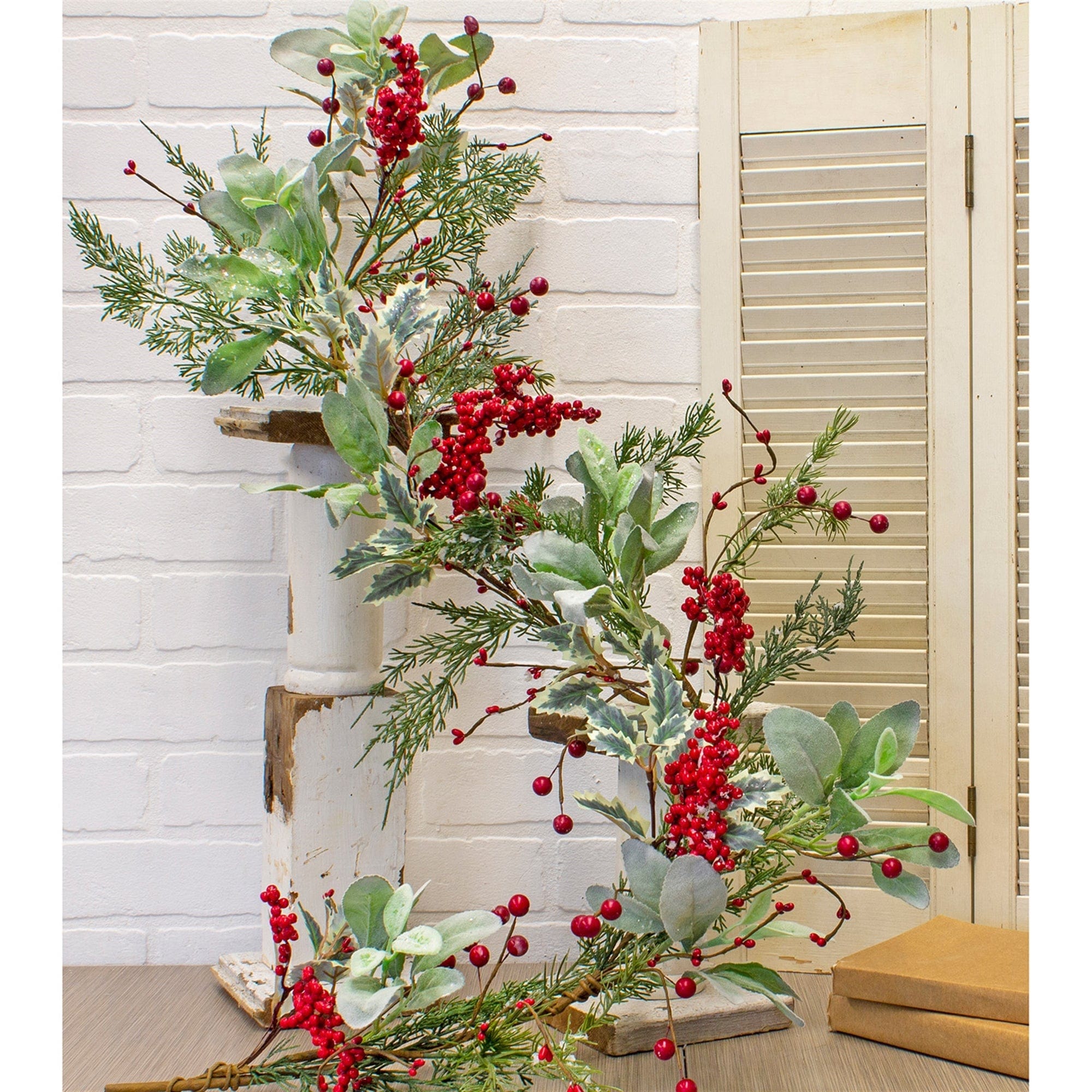 Redberry Juniper Garland - 48